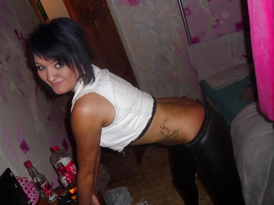 Chavs...love them or loath them...they get me hard! pict gal
