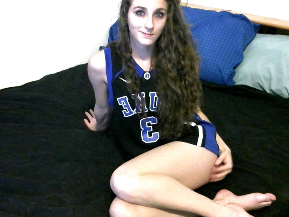 Teen Slut aka Wanderluststardust Selfies pict gal