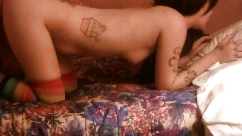 Sexy Emo Zackie pict gal