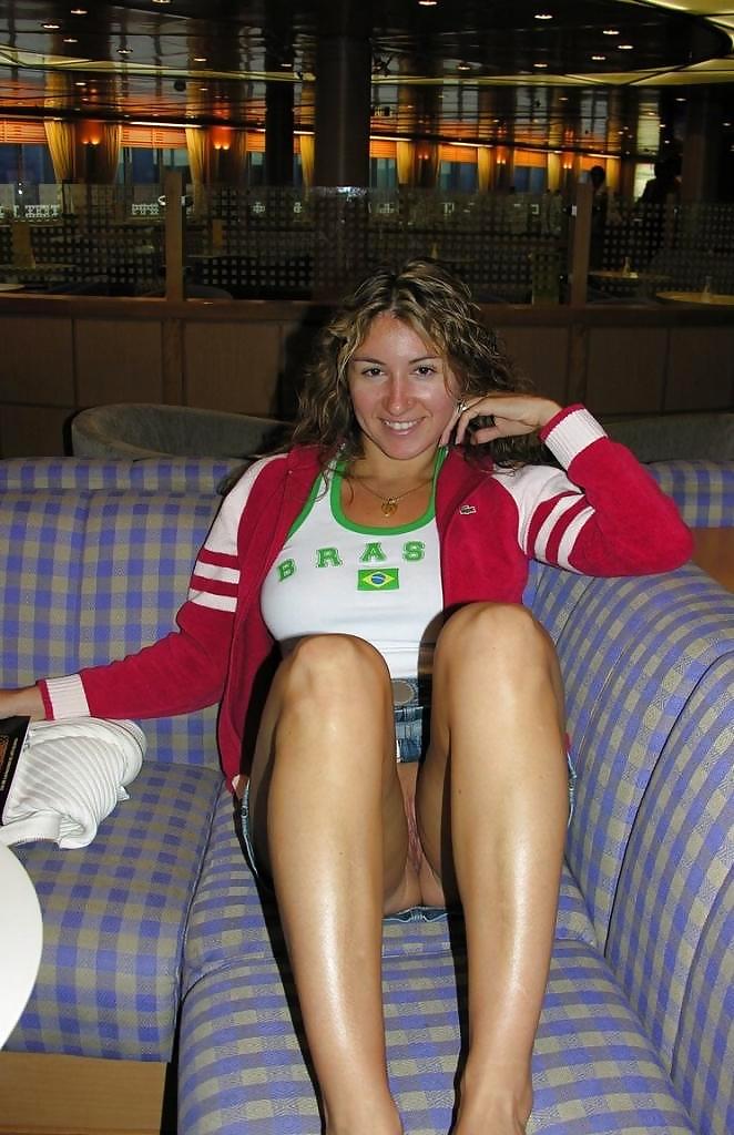 Amateur girl upskirt pict gal