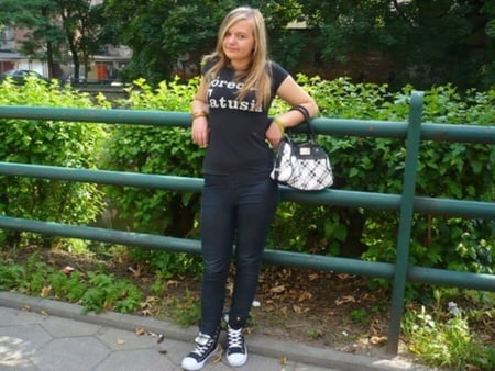 remember about you stupid bitch make her famous repost share         