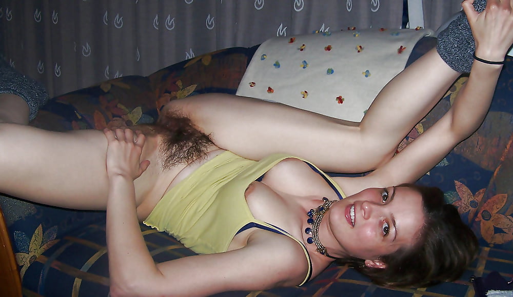 Amateur teen slut with hairy pussy VI pict gal