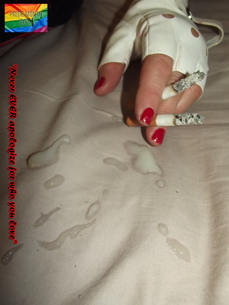 WHORE WITH PRIDE - 46 Pics 