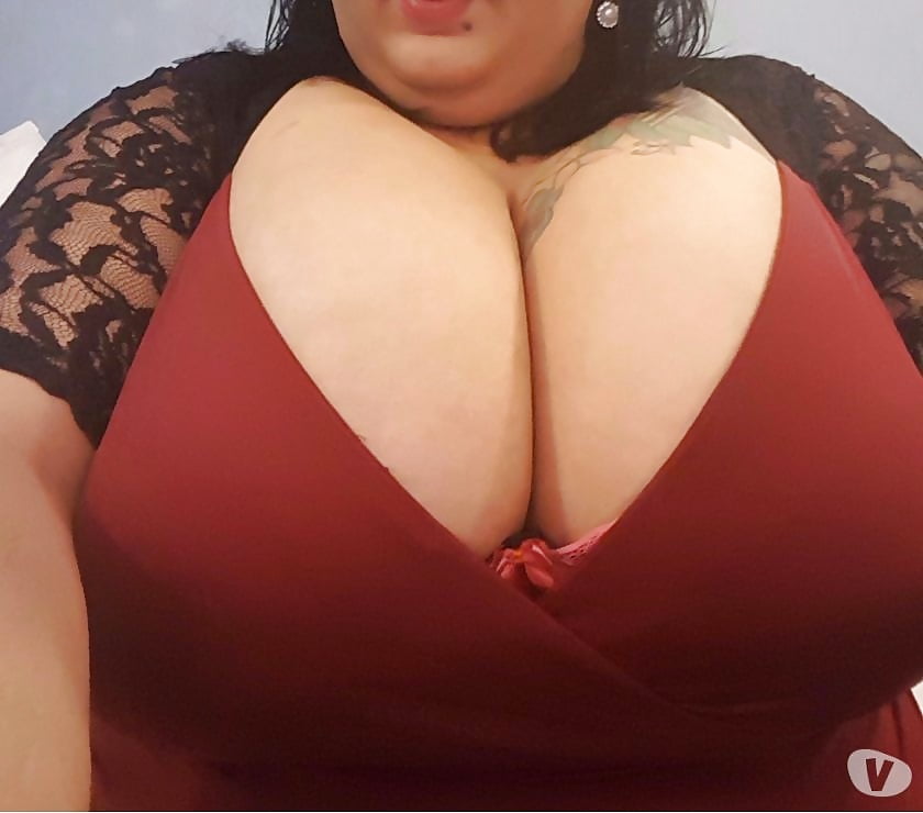 Big Tit Hungarian BBW GF pict gal