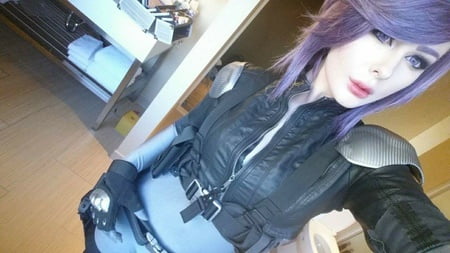 wonderfull girl redhead cosplay busty         