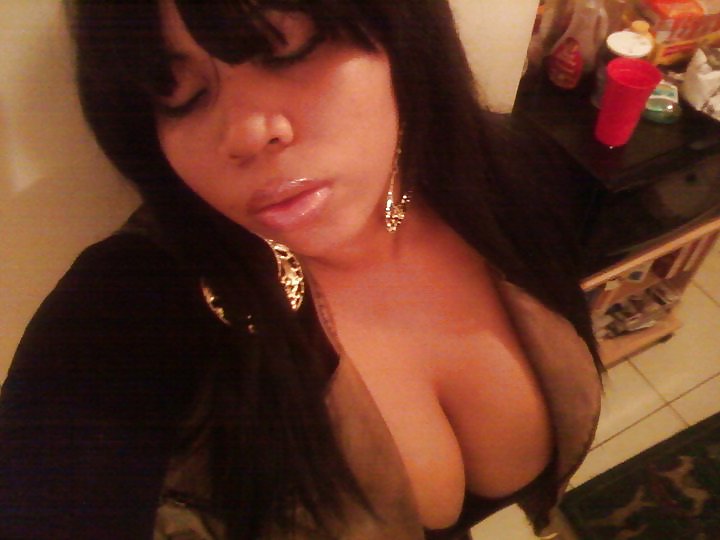 Big Tit Black Babes From, SmutDates.com pict gal