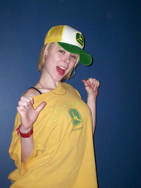 ROMANIA GIRL pict gal