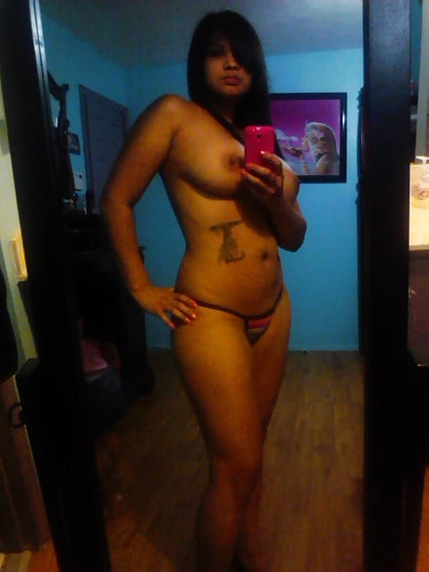Top-Half Naked Latina Selfies pict gal