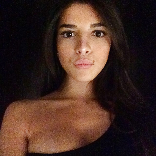 Arab beauty 30 - Cum on her pict gal