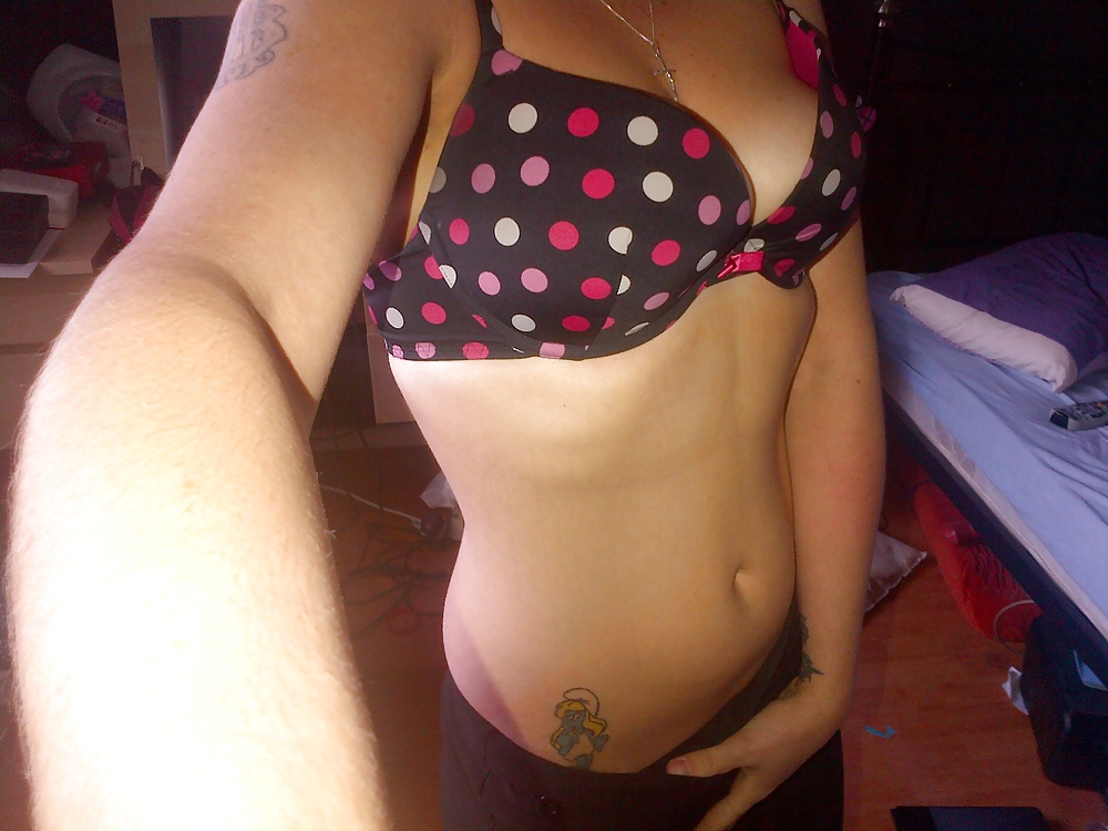 Amateur Gothic Girl pict gal