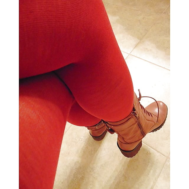 Lauren in pantyhose 3 pict gal