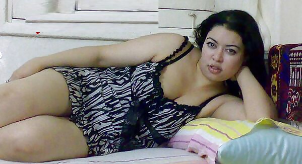 ARAB AMATEUR TEEN pict gal