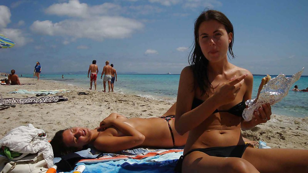 The beach 68 pict gal