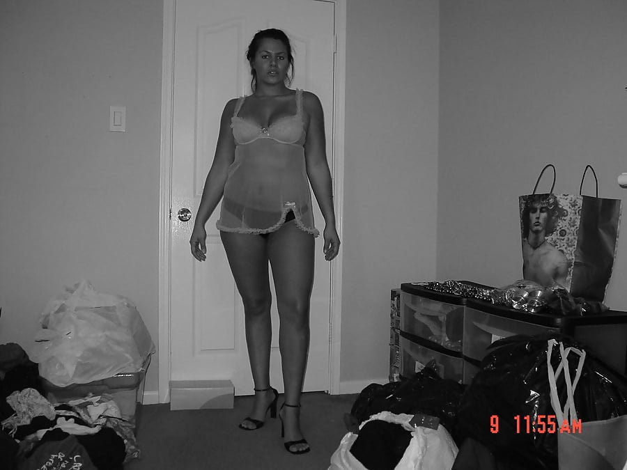 Busty amateur girl hot selfshot nude photos pict gal