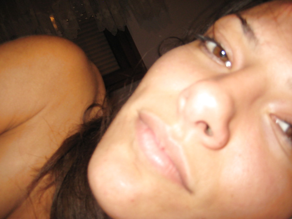 LATINA MIQUELLE pict gal