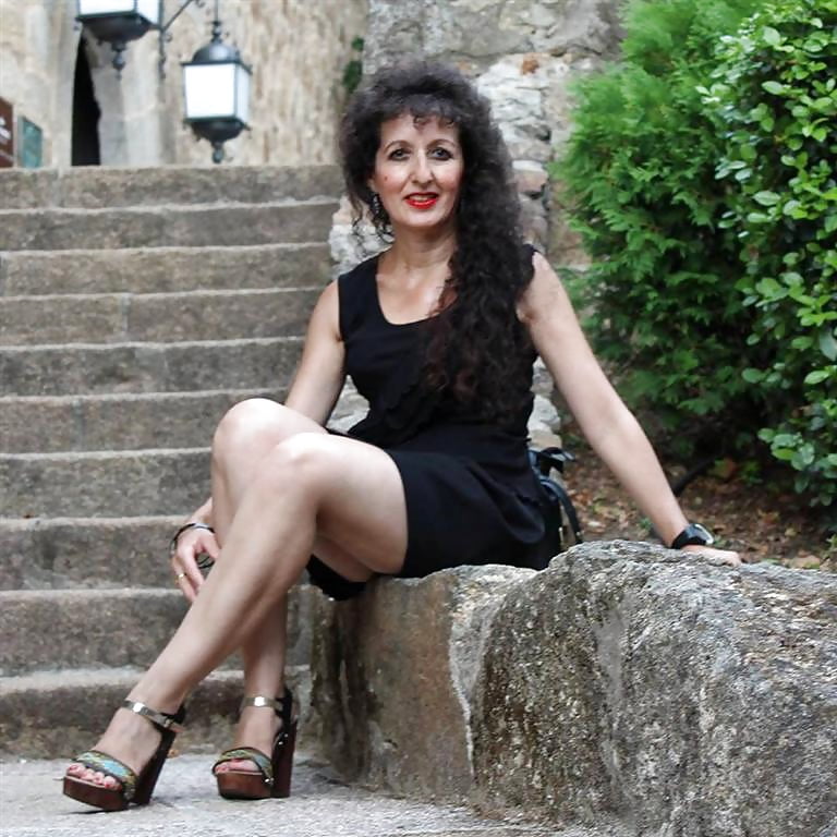 Just catch a horny Granny (158) pict gal