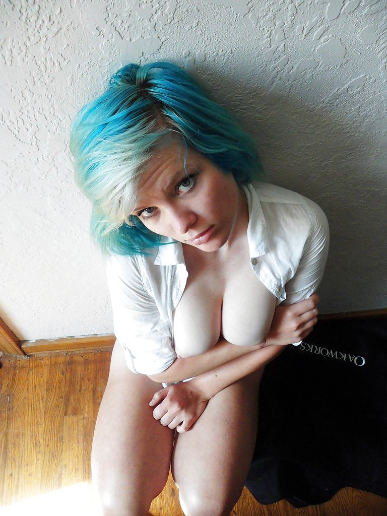 Young artist pict gal