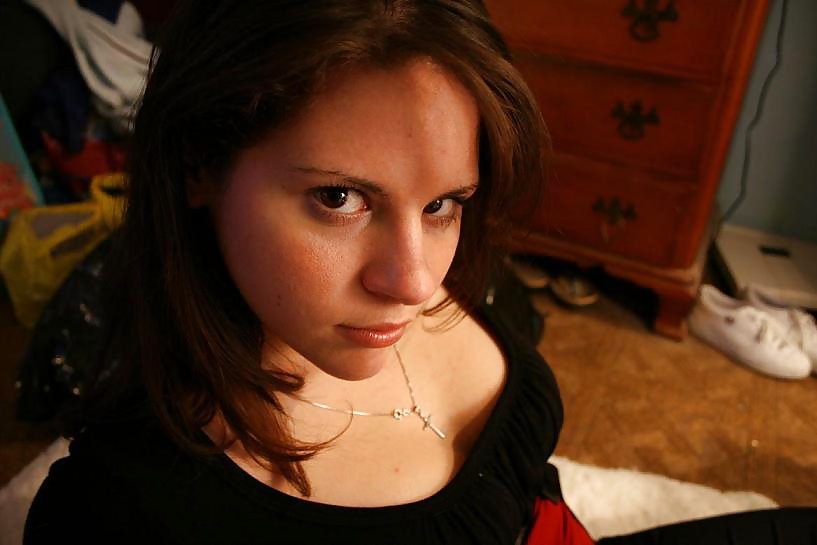 Jeunette aux superbe seins pict gal