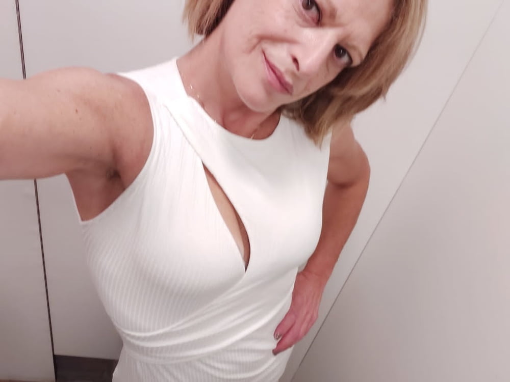 My Brazilian Milf Queen - 58 Photos 