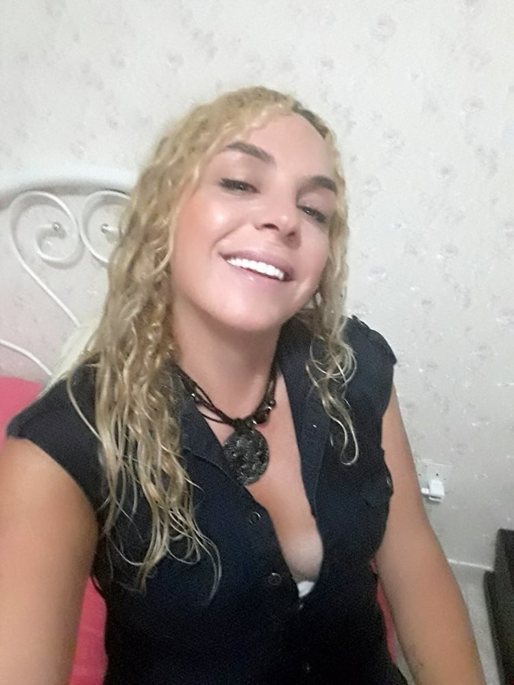 Turkish Milf Mom Sila Mature Blonde Bitch - arsivizm - 32 Photos 