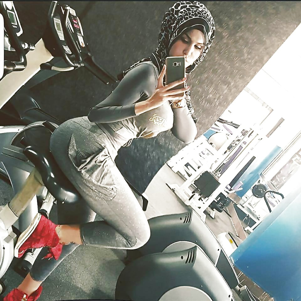 Arabic Sexy Bitch Hijab pict gal