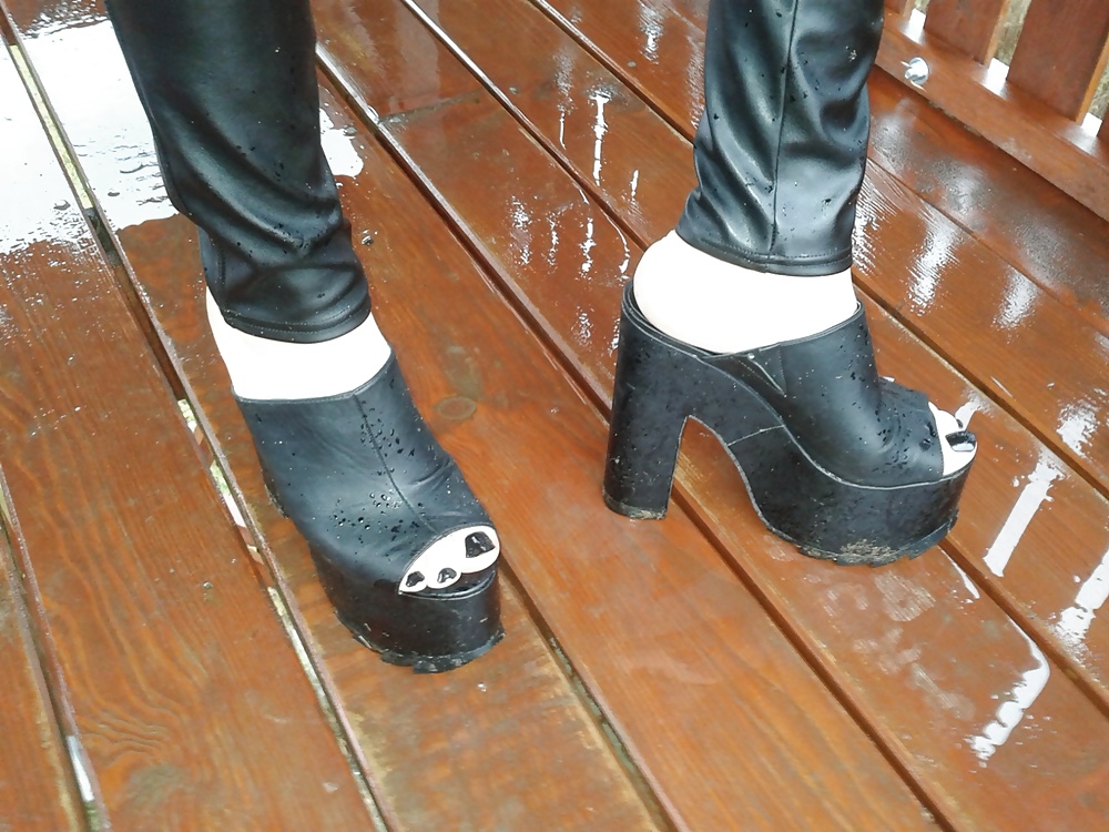my black platform mules pict gal