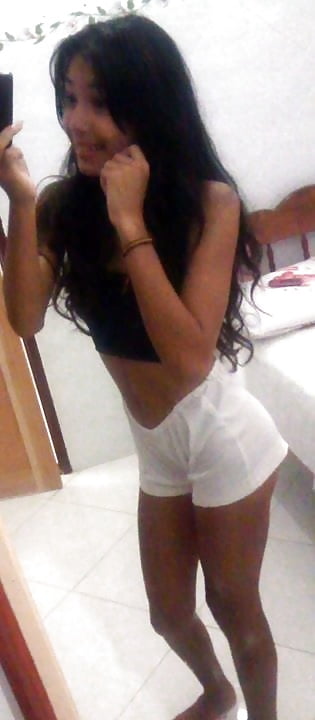 Cris moreninha magrinha  linda tesuda pict gal