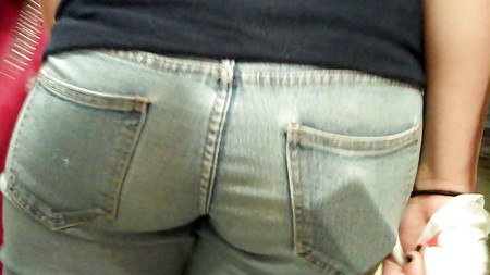 Mall ass & butts spending cash on jeans