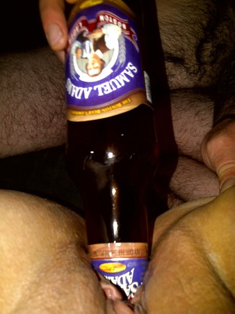 Beer bottle + Anal = A lot of fun!!