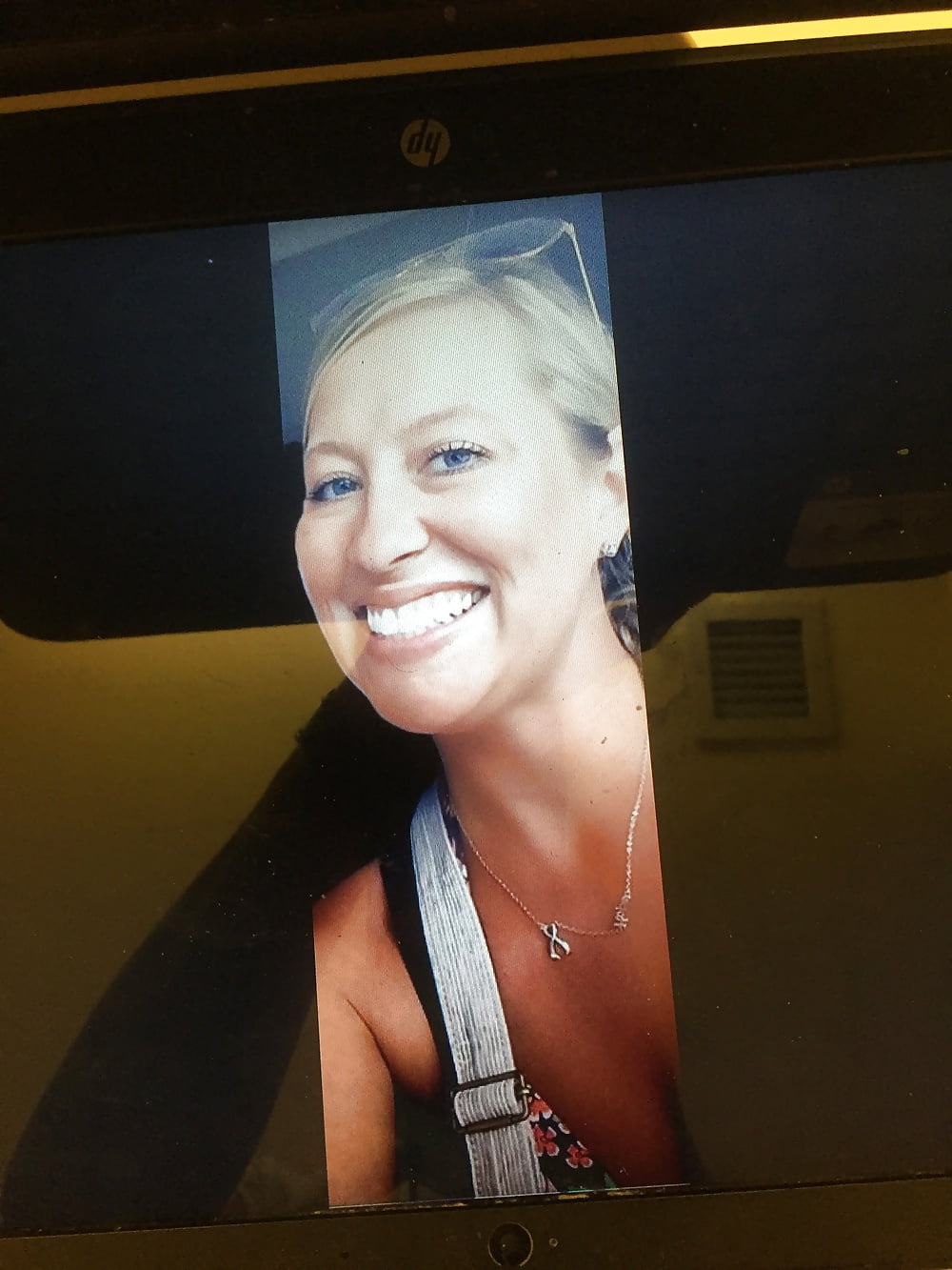 Blonde MILF cum tribute pict gal