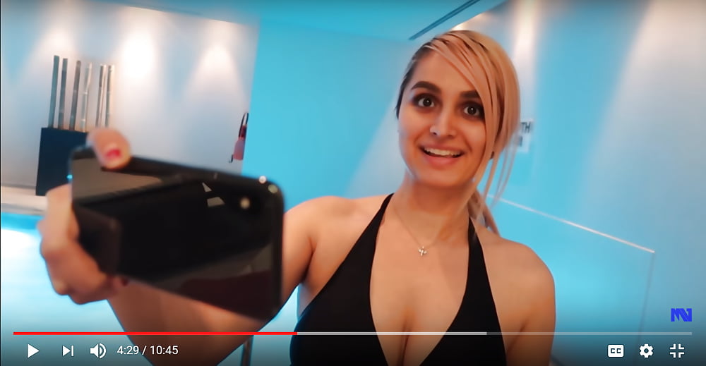 Bubble tits ass 35 pict gal