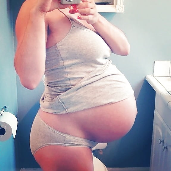 Pregnant BBW with glasses nailed