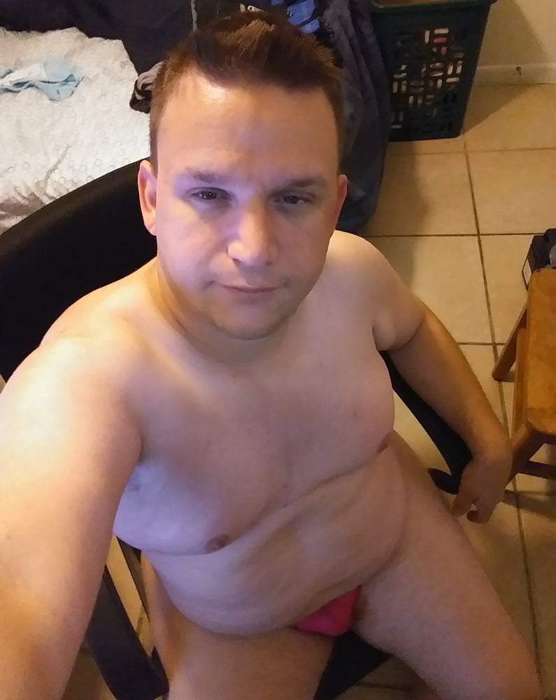 Chub Cub Jacob In Small Pink Swim Briefs 4 Pics Xhamster 