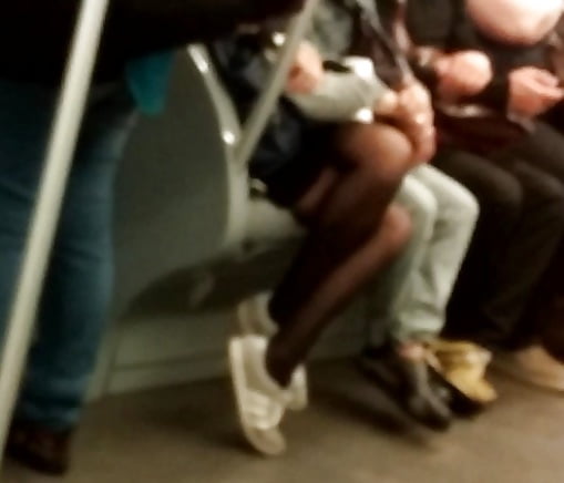 Beauty Legs With Black Stockings (teen) candid pict gal