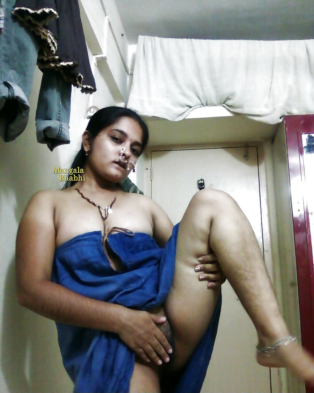 Hot Indian Chubby Teen pict gal