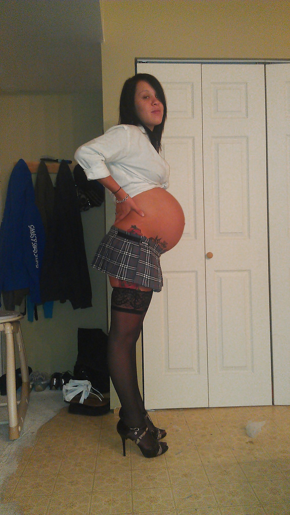 Hot & pregnant staring the beautiful sexyschoolgirl90 pict gal