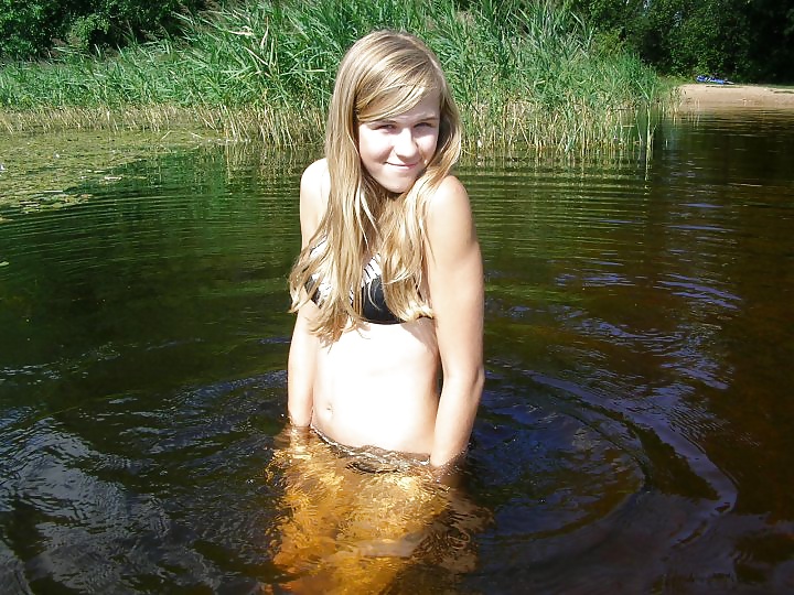 Estonian teens-05 wet t-shirt barhroom bra panties pict gal