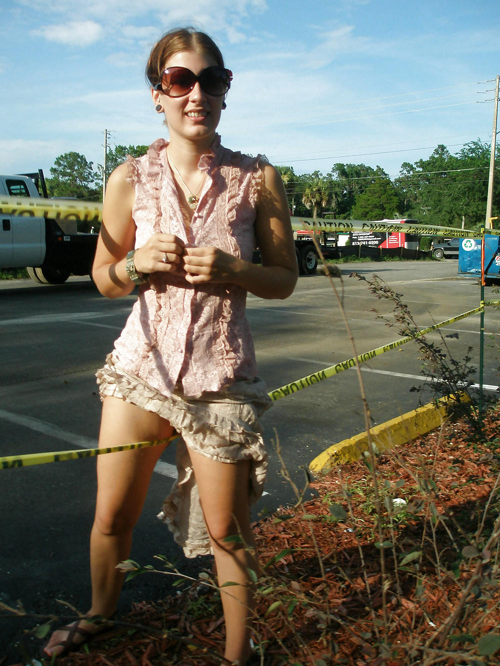 ALL AMATEUR - Here is CAROL pict gal