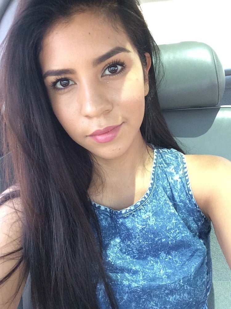 latina 2 pict gal