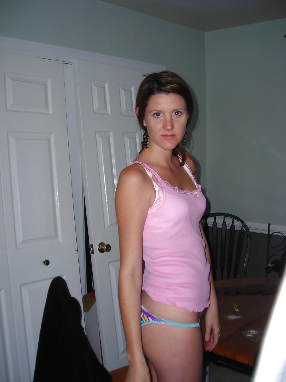 amateur brunette milf pict gal