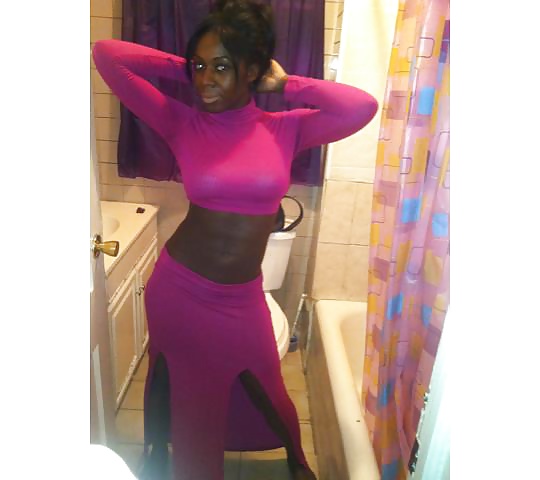 All Dressed up 18 pict gal