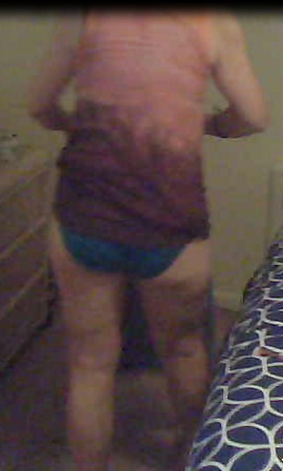 my unaware wife in her underwear pict gal