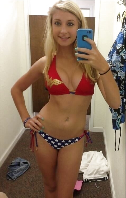 Amatours 243 pict gal