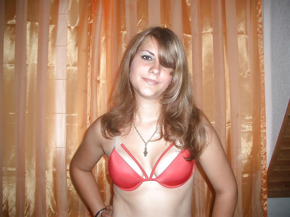 real hottie pict gal