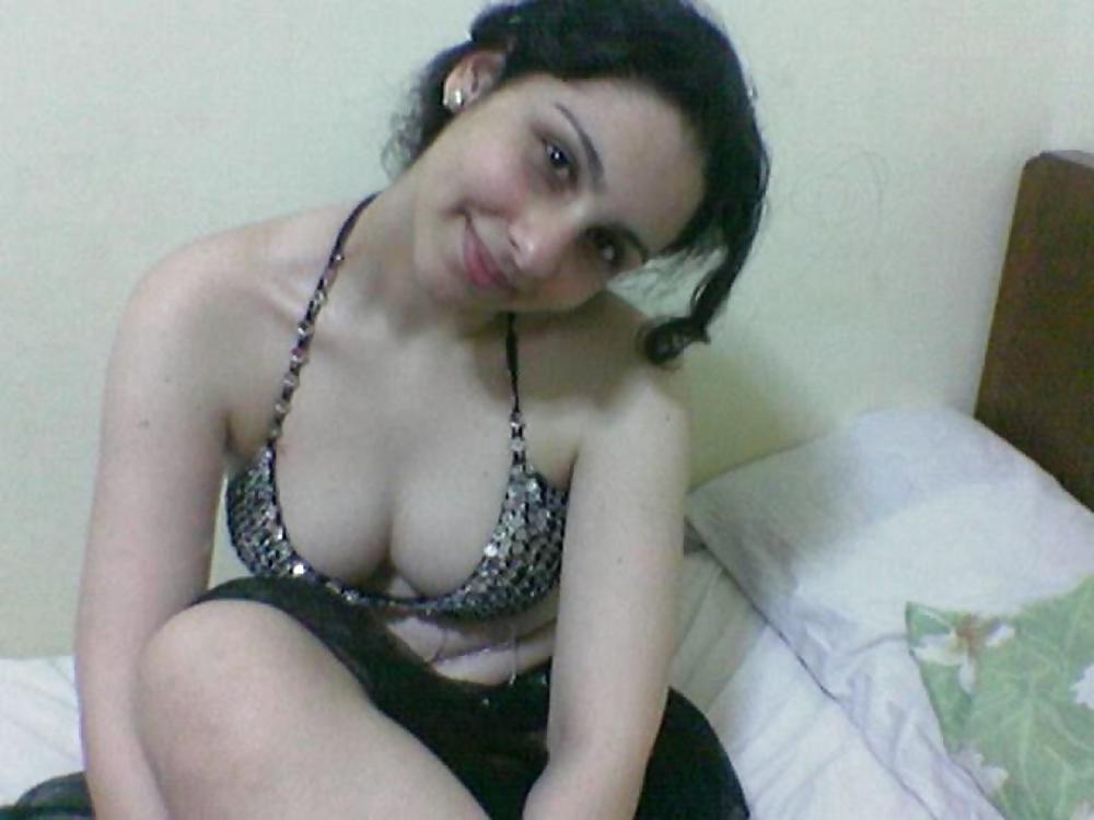 arab girl in sexy lingery pict gal