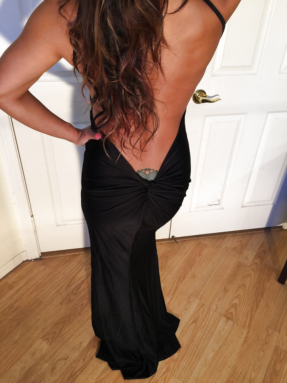 Busty eBay Seller #12 pict gal