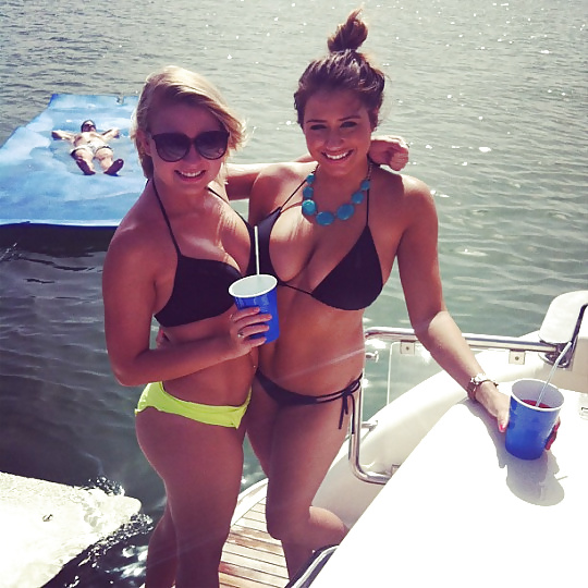 Bikini Bods 4 pict gal