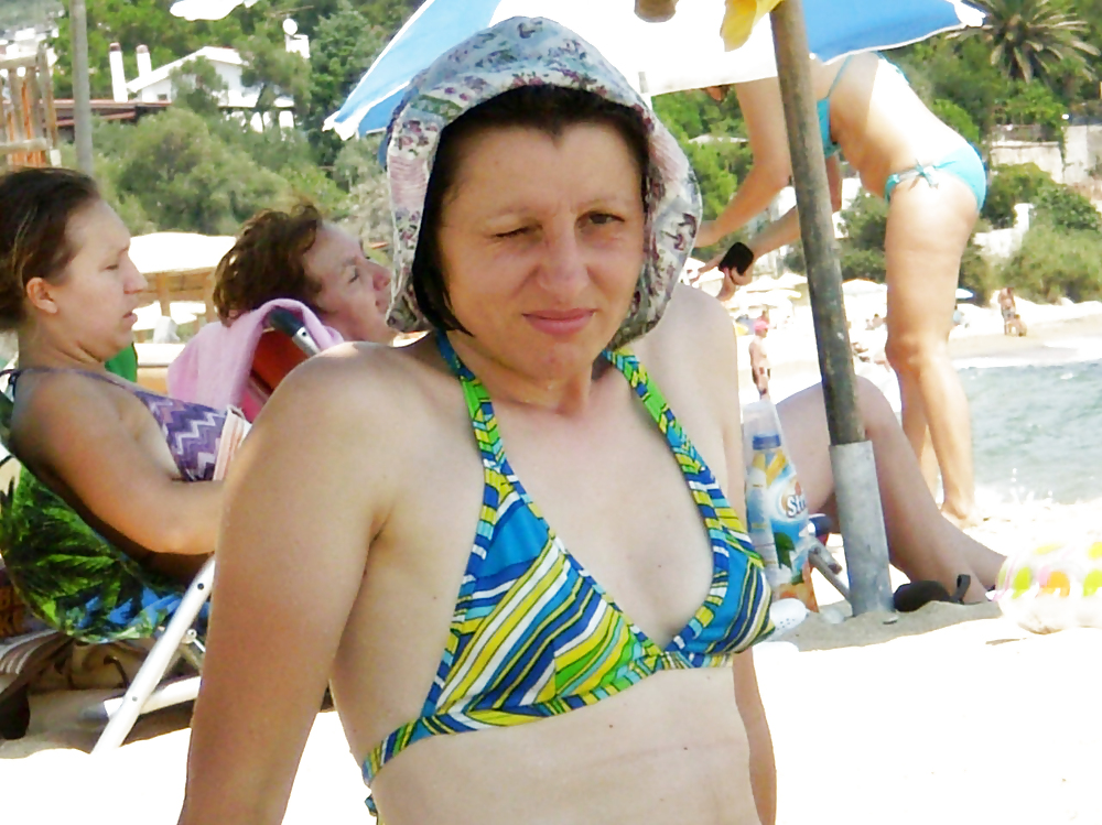 Bulgarian Swimwear - IV pict gal