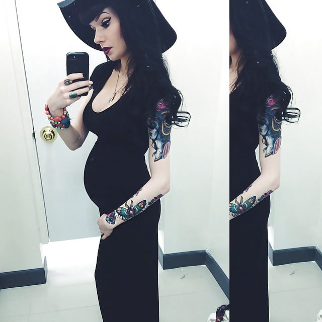 gohtic teen Michelle pregnant with twins pict gal