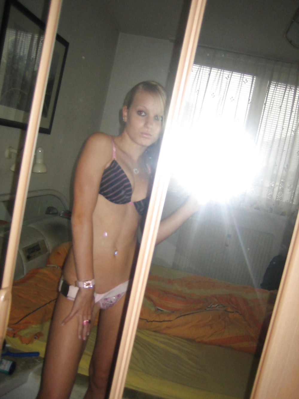 Nice Skinny Blonde Teen pict gal